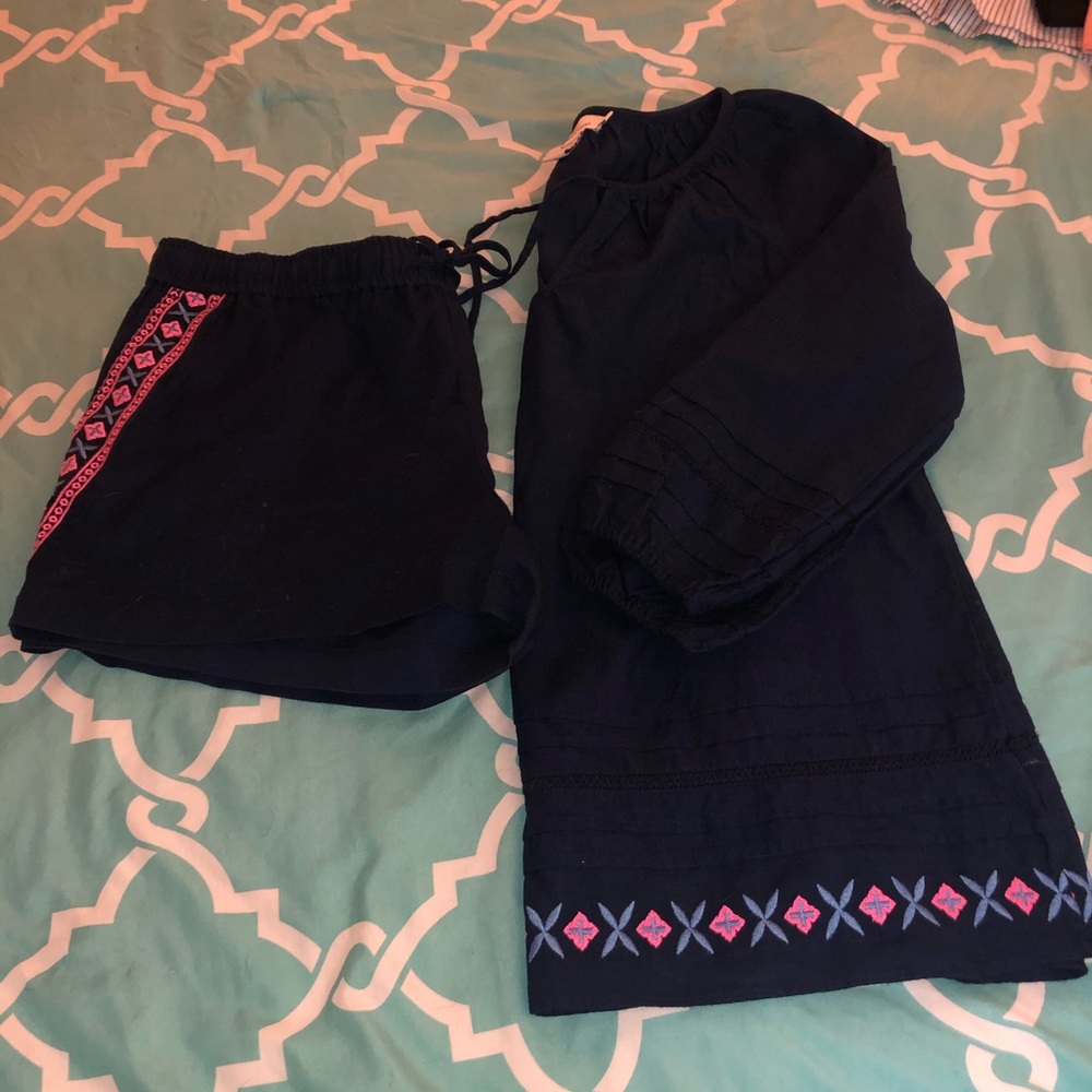 Vineyard vines